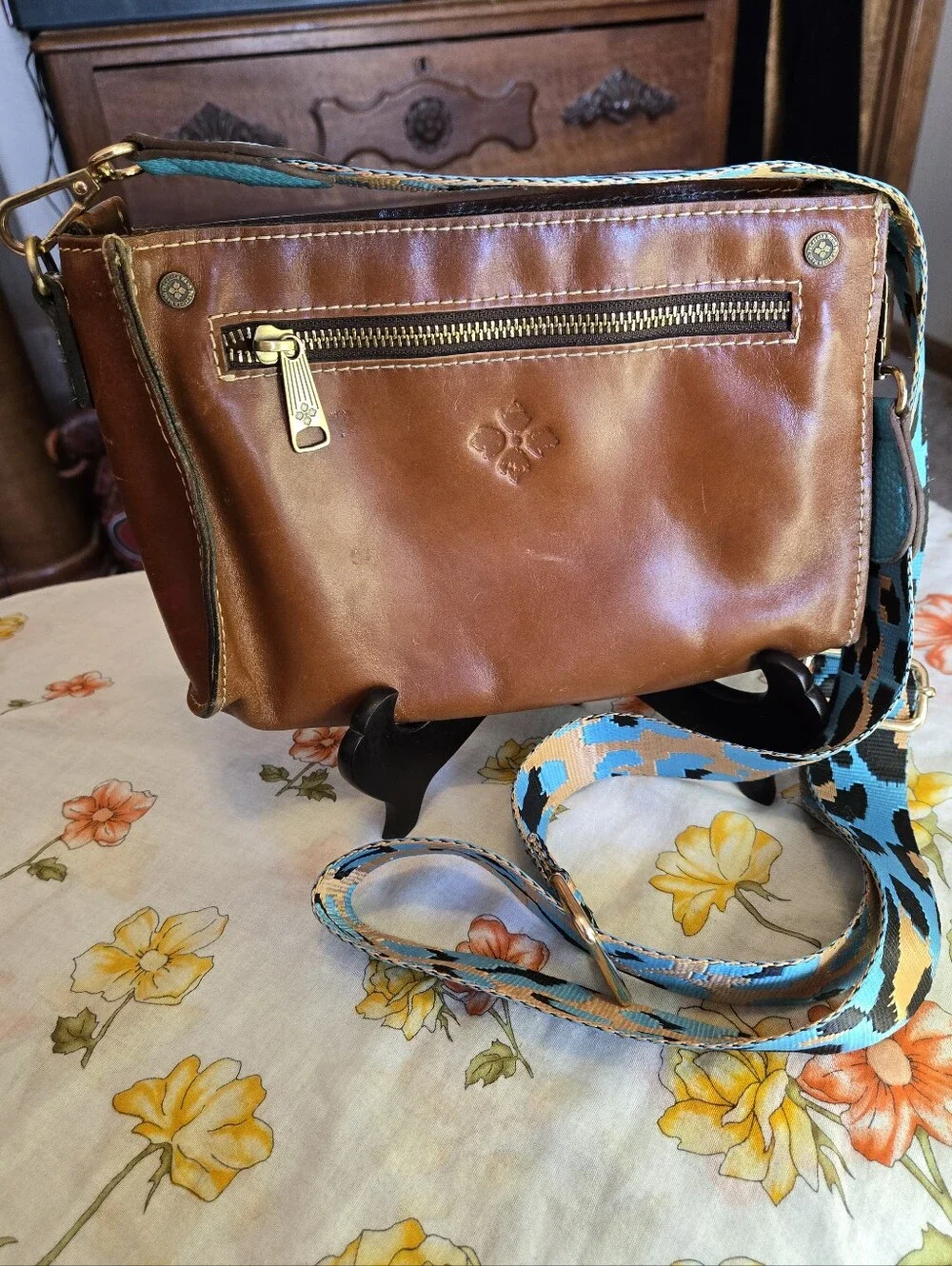 Patricia Nash Tooled Bag With Crossbody Detachable and Adjustable Strap